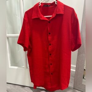 Men's Small Red Short-Sleeve Button-Up Shirt - Perfect for Cruise or Beach